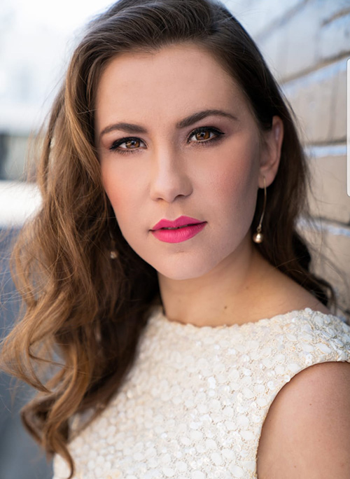 Naomi Flatman, Mezzosoprano - <em>Rosina</em>